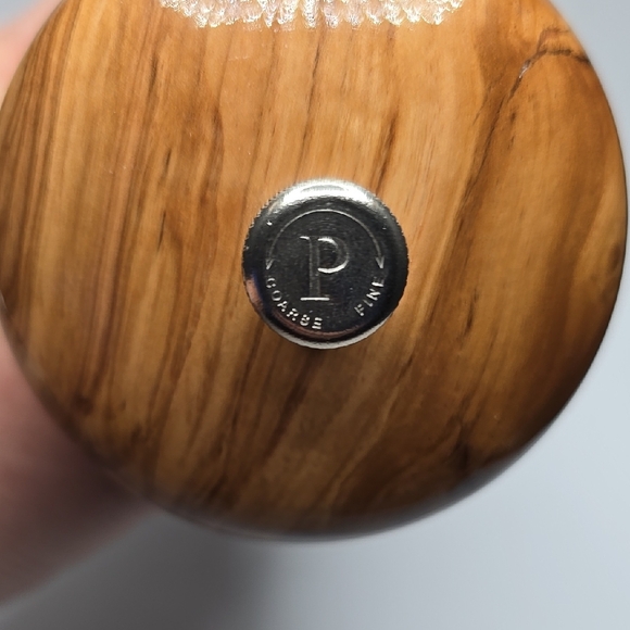 Pepper Mill Grinder Wooden and Mosaic Design - Picture 9 of 10